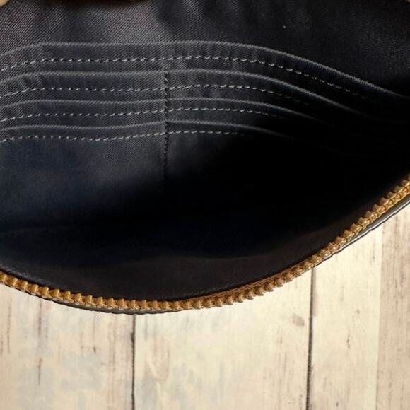 Coach Double Zip Wallet In Colorblock - Picture 8 of 8